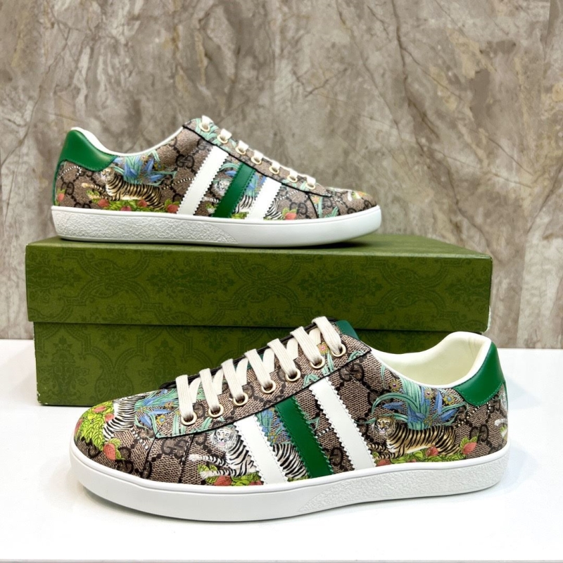 Gucci Sneakers